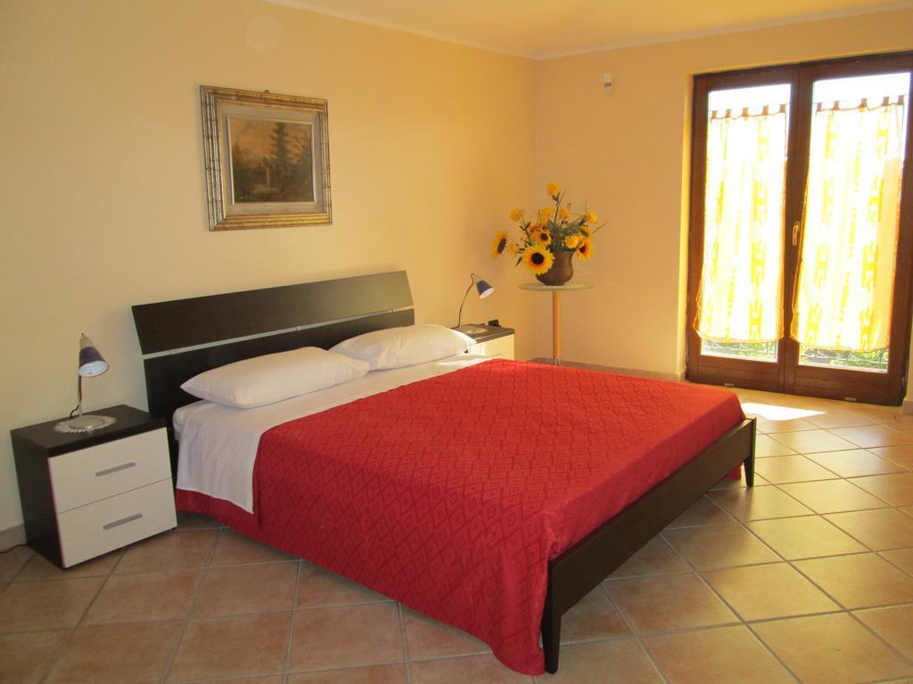 Complesso Turistico Ricettivo L'Oasi Del Golfo Di Salerno Apartamento Battipaglia Exterior foto