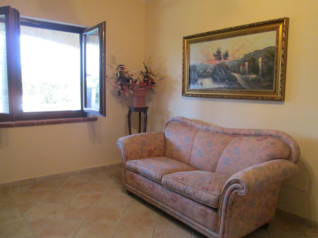 Complesso Turistico Ricettivo L'Oasi Del Golfo Di Salerno Apartamento Battipaglia Exterior foto