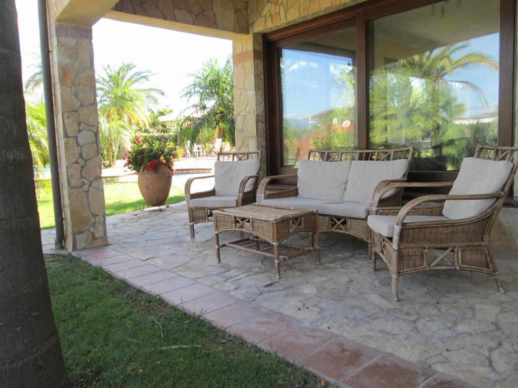 Complesso Turistico Ricettivo L'Oasi Del Golfo Di Salerno Apartamento Battipaglia Exterior foto