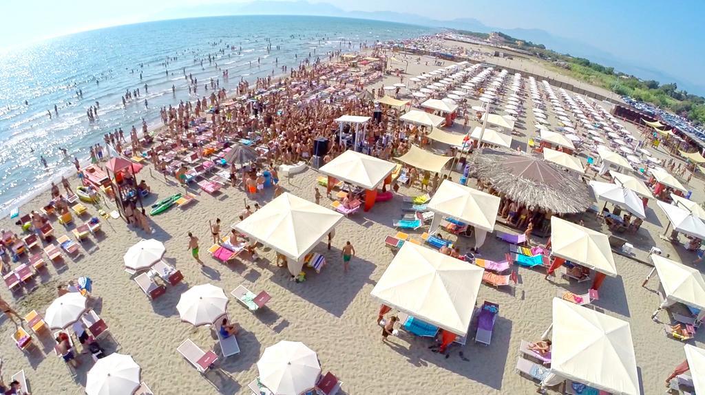 Complesso Turistico Ricettivo L'Oasi Del Golfo Di Salerno Apartamento Battipaglia Exterior foto