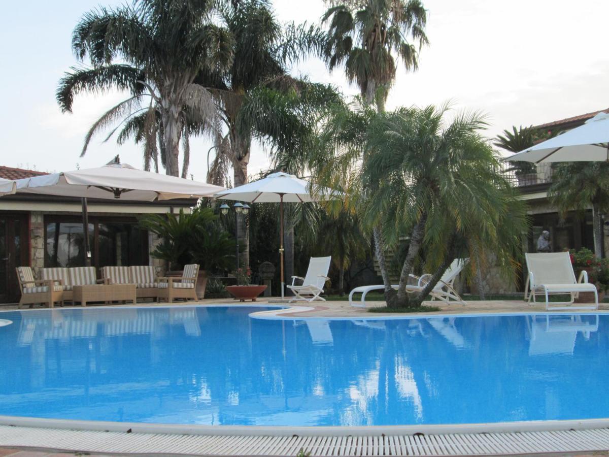 Complesso Turistico Ricettivo L'Oasi Del Golfo Di Salerno Apartamento Battipaglia Exterior foto